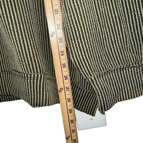 Andree by Unit NWT Ribbed Texture Top Size Large - Picture 3 of 8